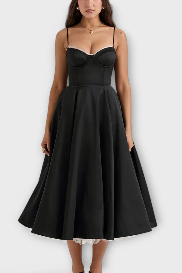 Mélie – Leichtes Sommerkleid mit Korsett-Detail