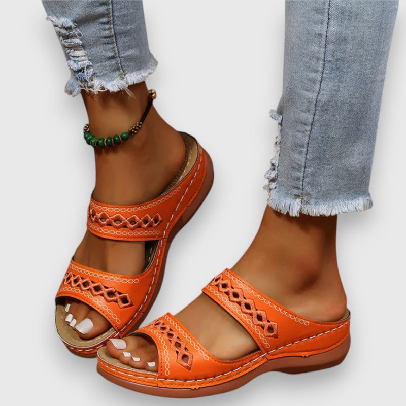 Heidi – Orthopädische Sandalen