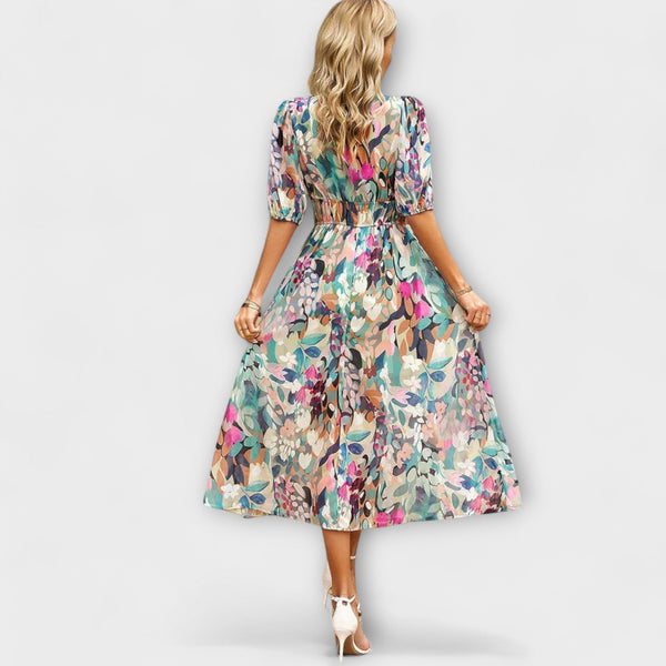 Ludivine - Sommerkleid im floralen Design